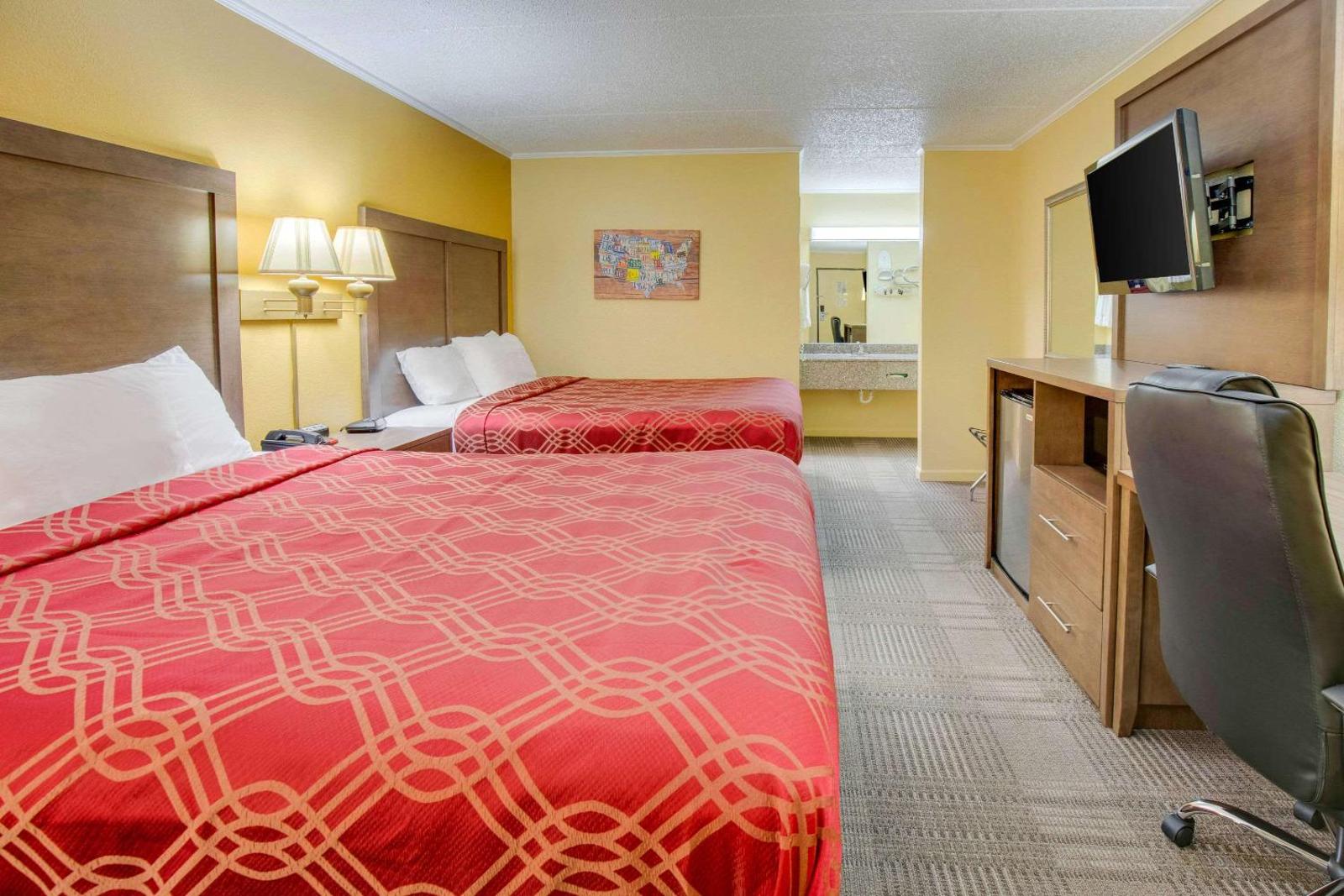 Econo Lodge Lenoir City