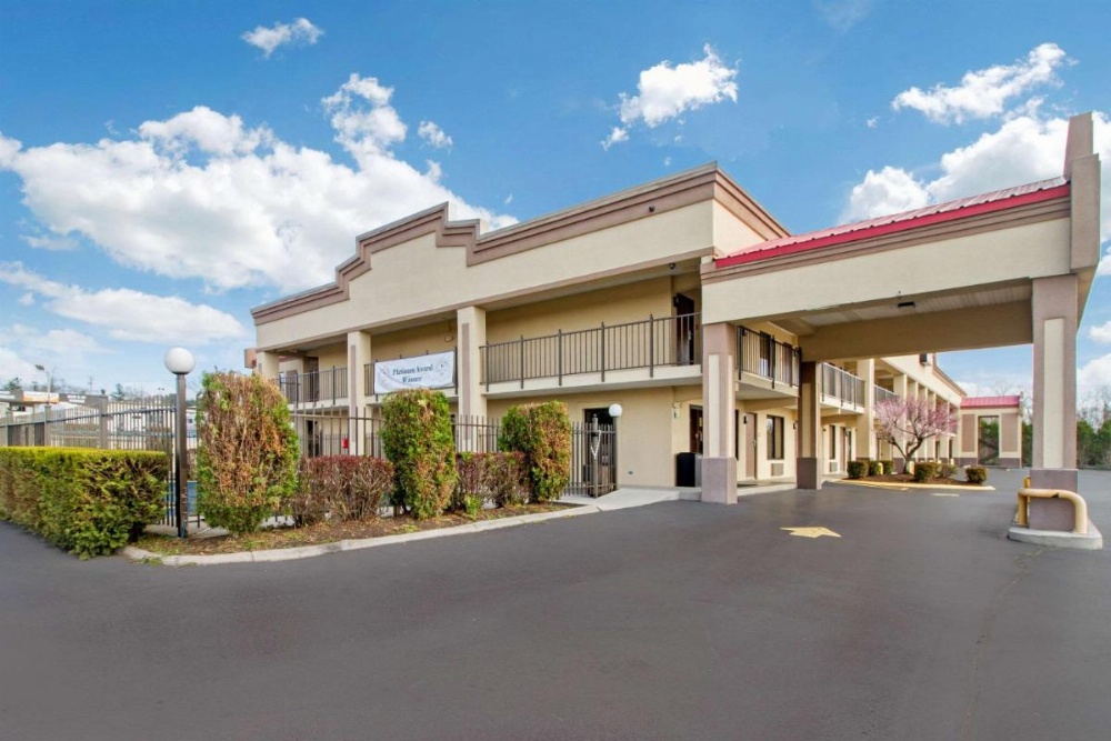 Econo Lodge Lenoir City Image 14